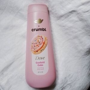 Limited Edition Dove x Crumbl Confetti Cake Nourishing Body Wash 20 oz NEW